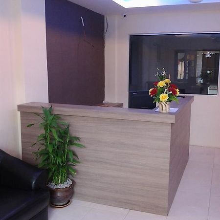 Qish Hotel Malacca Exterior photo
